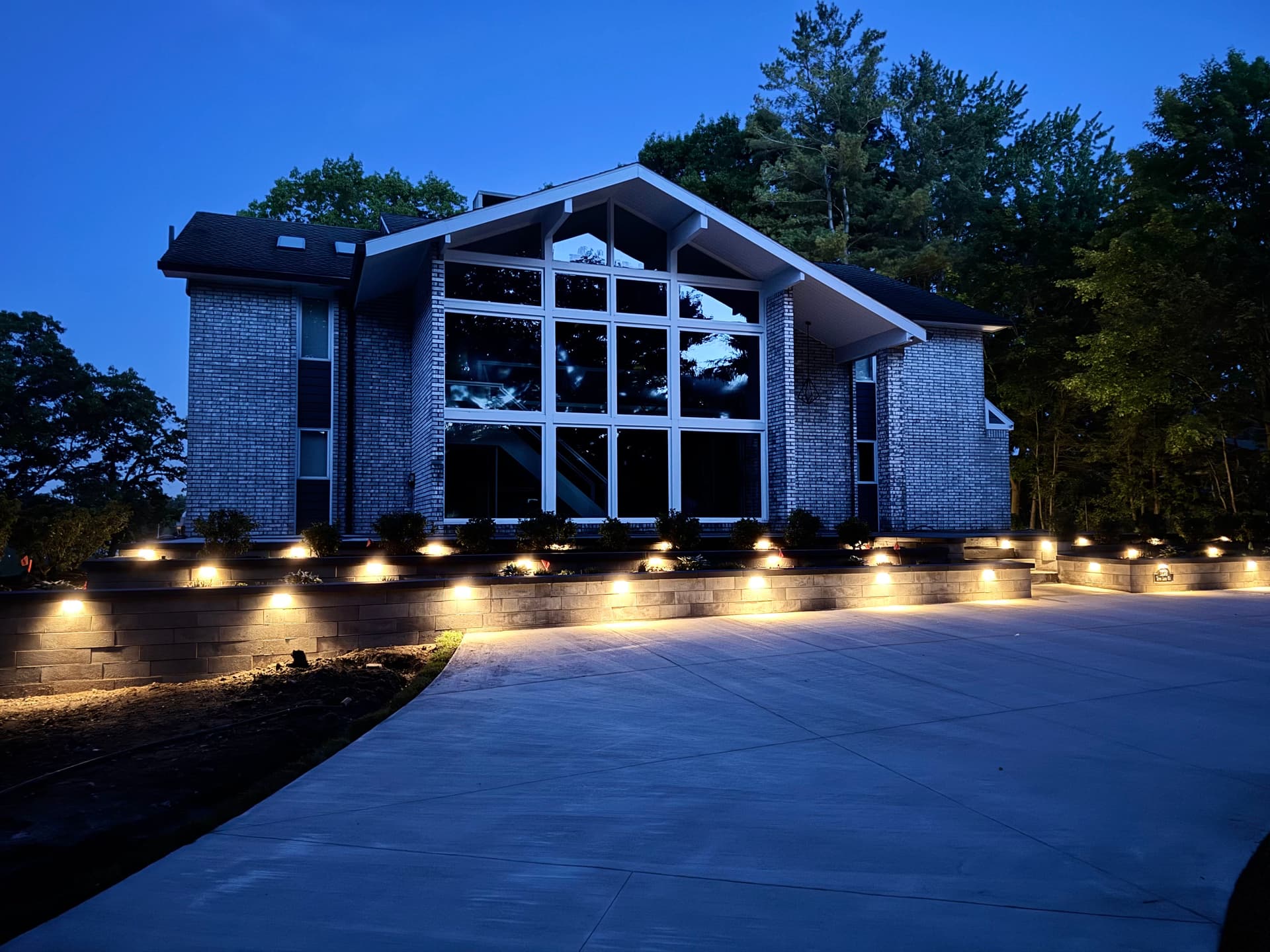 Gallery photos for Modern Landscape Design with Retaining Walls, Concrete Driveway and Lighting: Image #1